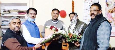 जौनपुर नगर उद्योग व्यापार मण्डल ने एडीएम बनने पर दी बधाई | #TejasToday